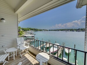 Property grounds - Two-Bedroom Vaulted Retreat | Downtown Charlevoix | Pool, Hot Tub, Sauna (Charlevoix)