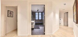 Interior - YOUR SOLUTION TO A LUXURY STAY- 250M2 TOP LUXURY CHAMPS ELYSEES (Paris)