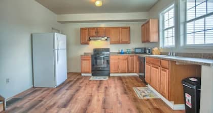 "Gorgeous 3 bedroom House Close to Hershey Park"
