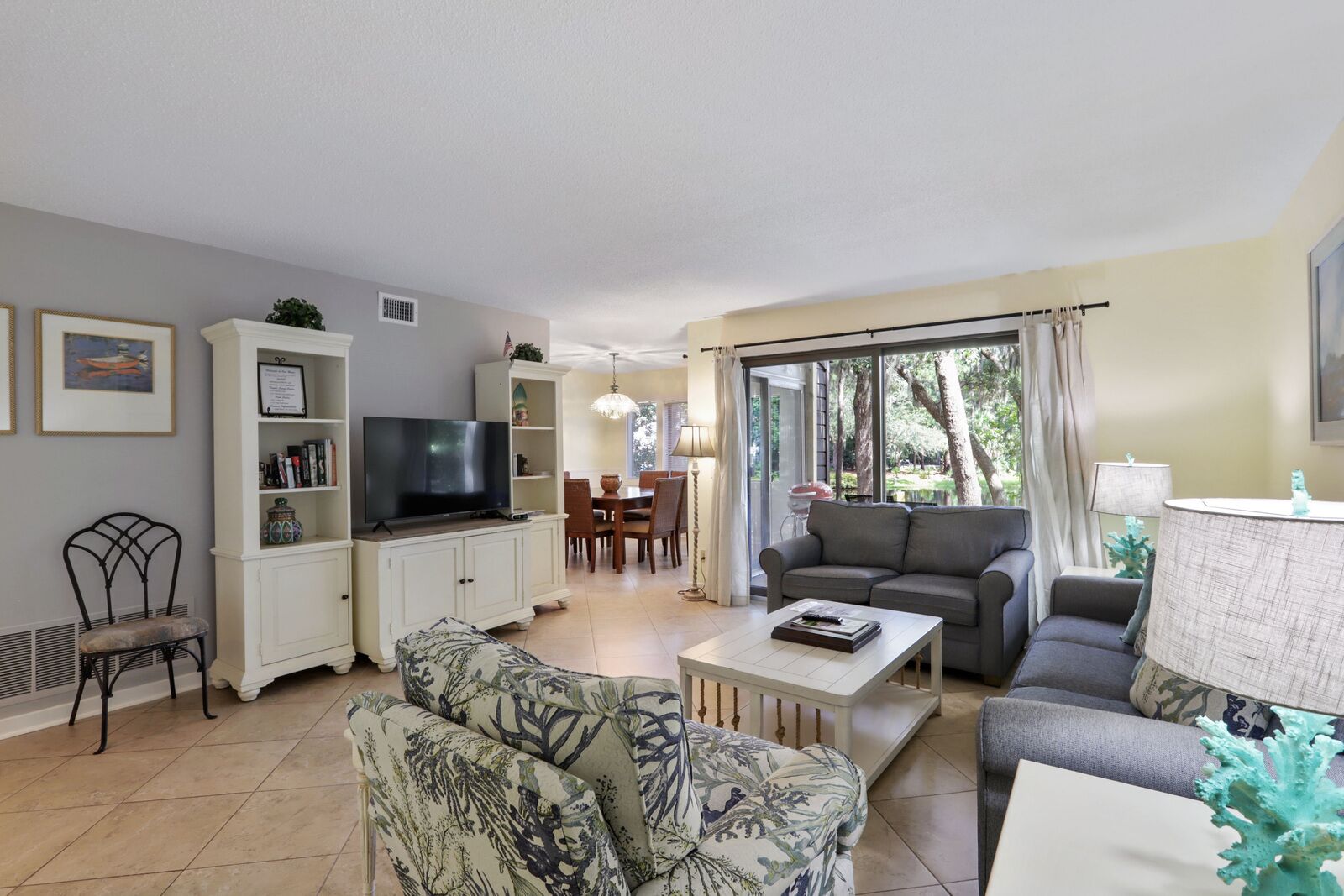 Three Bedroom Two Bath Ground Floor Flat in The Harbourtown Area of Sea Pines