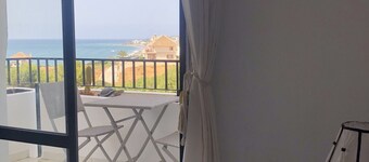 2 Bed Apartment with outstanding sea views close to La Cala beach & town centre.