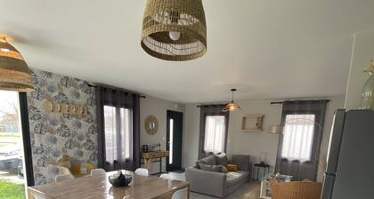Maison neuve entre plages et foret
