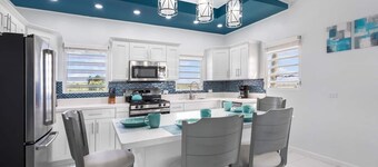 Fortune Rise. Car Rental available 