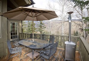 House, 5 Bedrooms | BBQ/picnic area