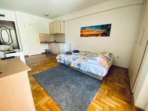 1 bedroom, WiFi - Lana's Apartment (Novi Sad)