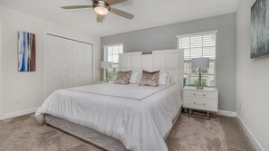 4 bedrooms, iron/ironing board, free WiFi, bed sheets