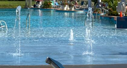 5/6 bedroom, 5 bath, 12 sleeps on beds, 3 LR & 3 ensuit bath, 1 adjoining bath