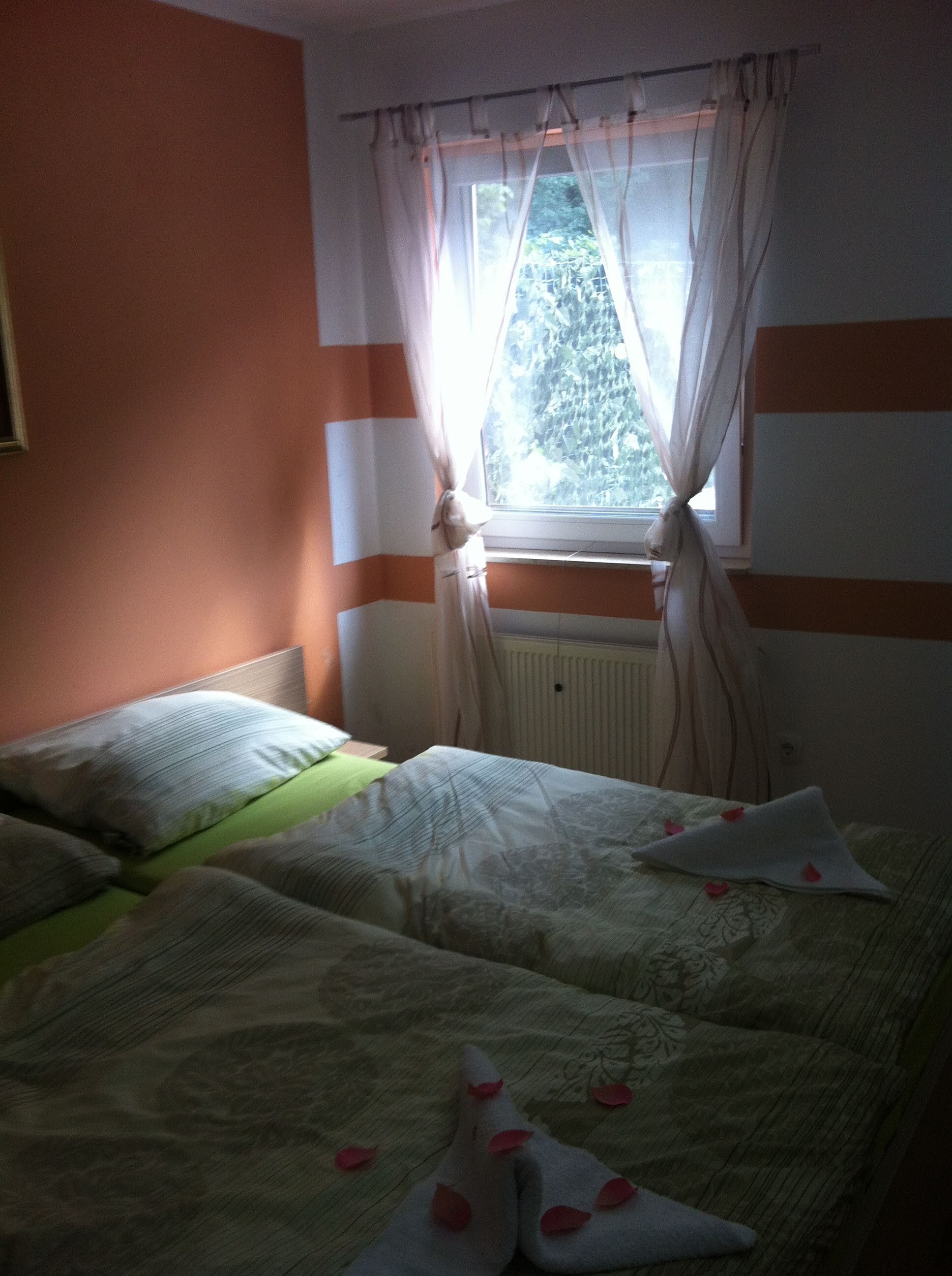 4 Schlafzimmer, Reisekinderbett, kostenloses WLAN, Bettwäsche