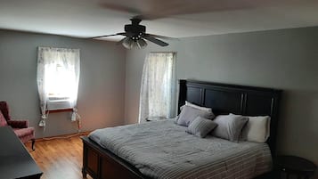 2 bedrooms, iron/ironing board, travel crib, free WiFi