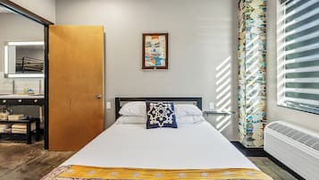 1 bedroom, iron/ironing board, travel crib, free WiFi