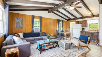 TV, fireplace, streaming services, offices