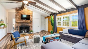 TV, fireplace, streaming services, offices