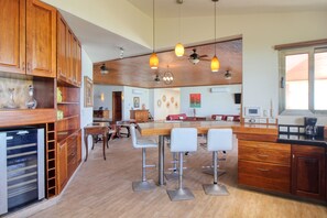 Fridge, microwave, oven, stovetop - Luxury Beachfront Escape with Ocean Views, Private Pool, & High-Speed WiFi (Playa del Carmen)