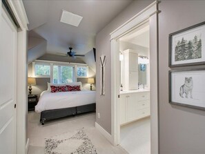 3 habitaciones, tabla de planchar con plancha, wifi y ropa de cama