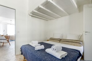 4 dormitorios, tabla de planchar con plancha, wifi gratis y ropa de cama