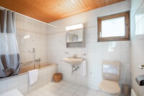 Chalé (3 Bedrooms) | Planta do andar