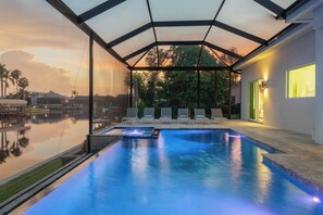 Outdoor pool, a heated pool