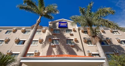 FĂȘnix Hotel Limeira