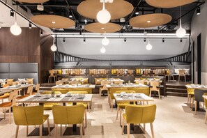 Daily buffet breakfast (EUR 14 per person)