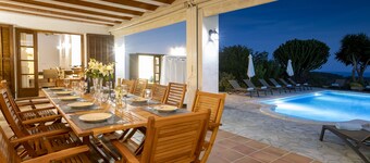 Villa Near Ibiza Town-San Antonio Sleeps 14