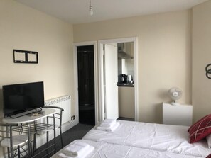 Room - The Snug (Buxton)
