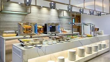 Frukost att ta med varje dag (SAR 55 per person)