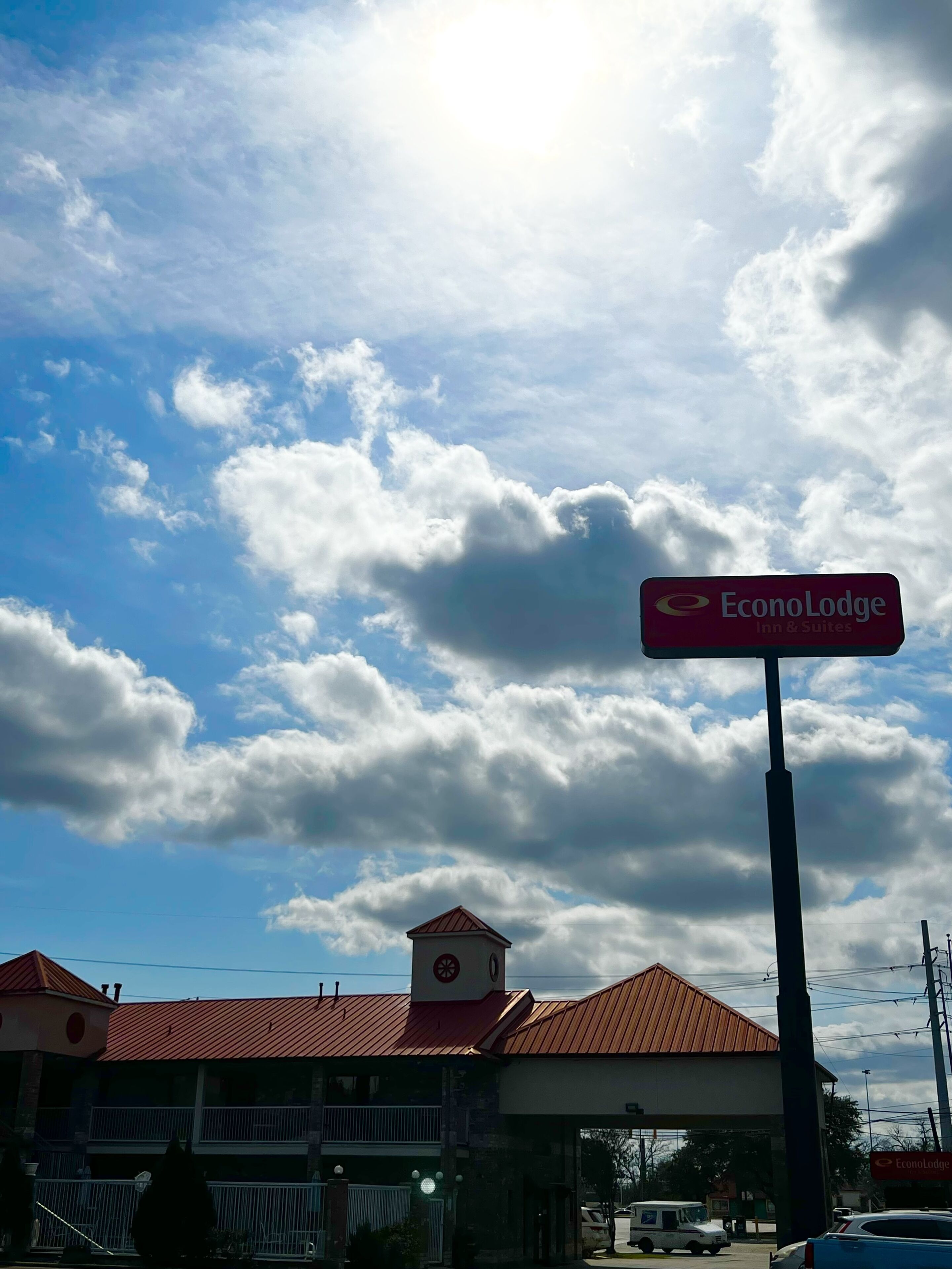 Photo - Econo Lodge Inn & Suites Downtown San Antonio