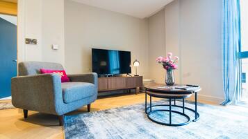 Apartemen Mewah, ensuite, pemandangan kebun (King's 39) | Lounge
