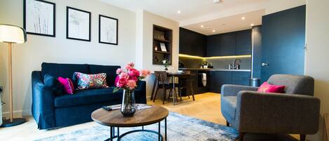 Luxe appartement, en-suite badkamer, uitzicht op tuin (King's 39) | Lounge