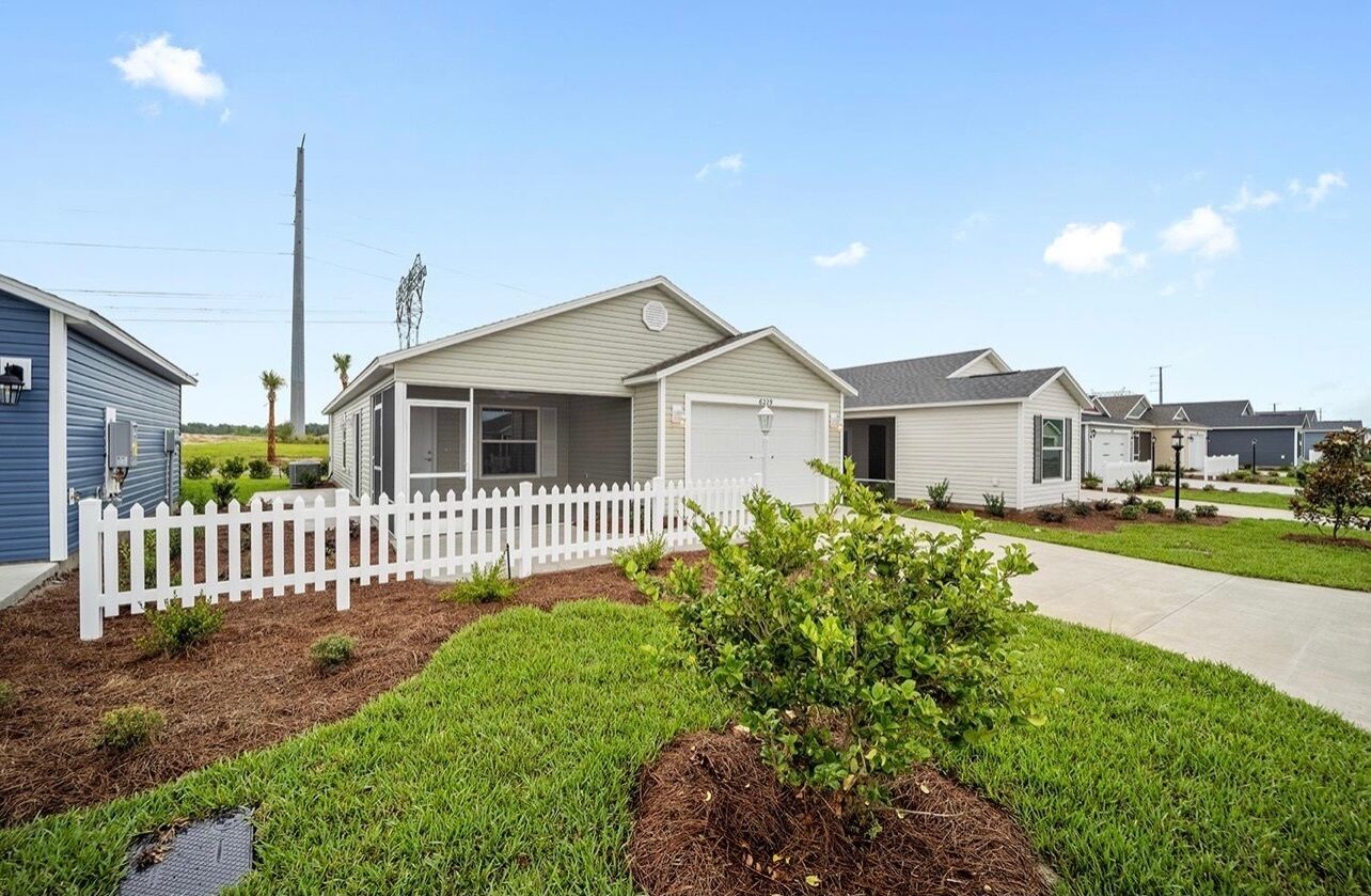 Patio Villa in Citrus Grove w/ Amenities included for stays of 1wk+