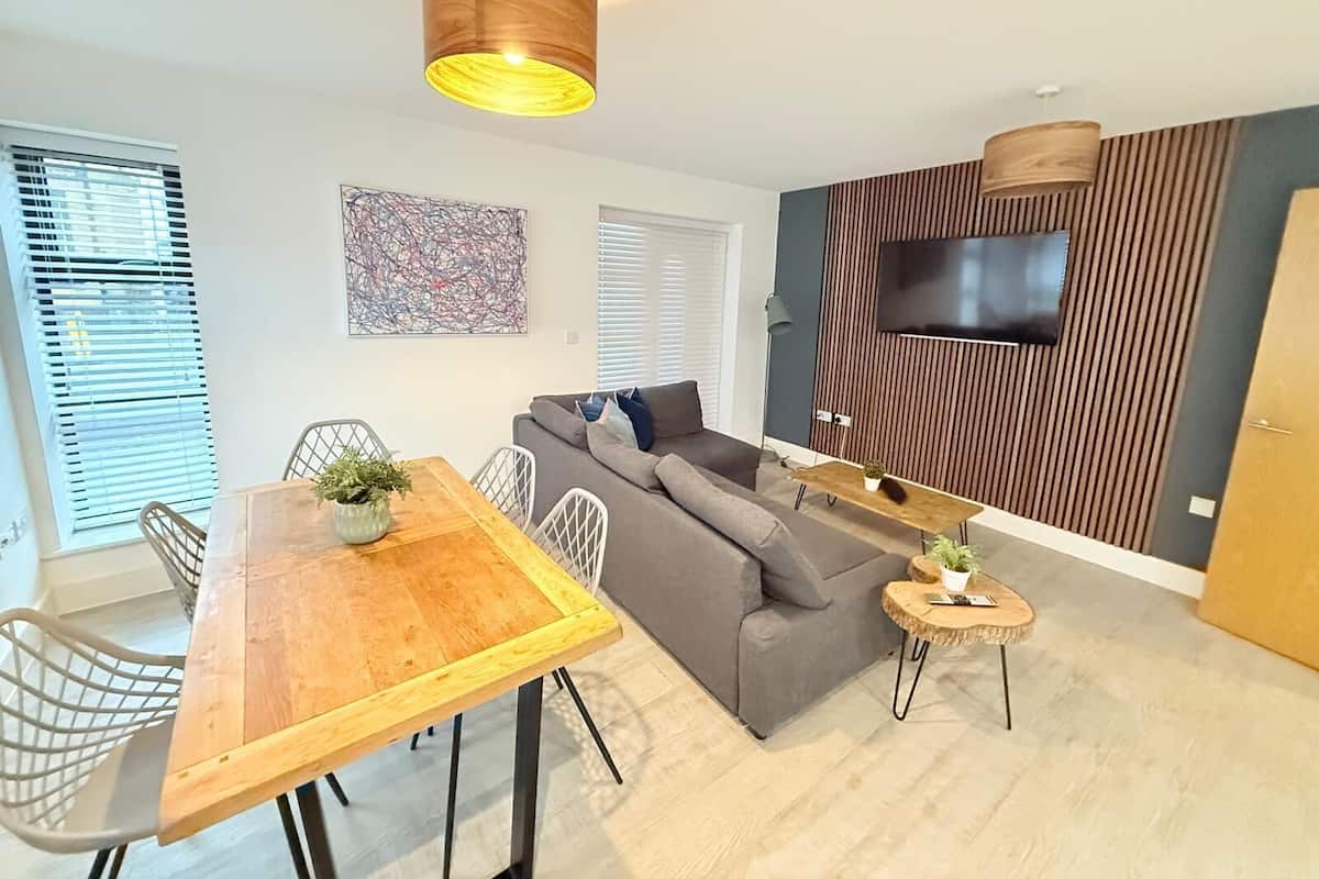 Design Apartment, Accessible, Ensuite (Orchard Point) | Lounge