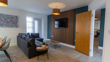 Design Apartment, Accessible, Ensuite (Orchard Point) | Lounge
