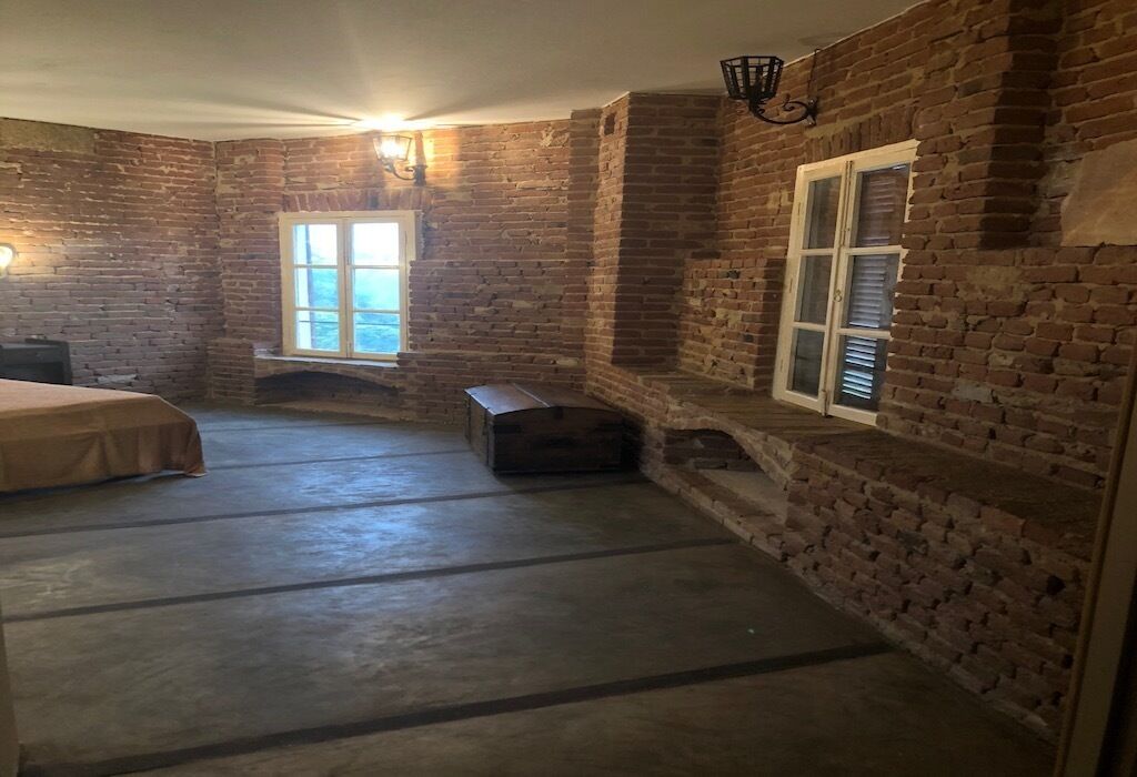 Country Mansion On The Hills - Alessandria