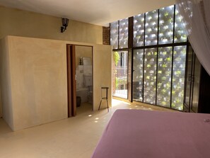 4 bedrooms, iron/ironing board, free WiFi, bed sheets - Country mansion on the hills (Cuccaro Monferrato)