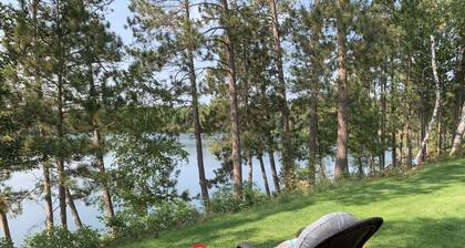 Cozy newly remodeled Crosslake cabin