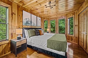 3 chambres, fer et planche à repasser, lit parapluie, Wi-Fi gratuit