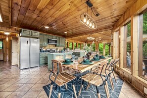 Fridge, microwave, oven, stovetop - NEW! Secluded Modern Getaway Cabin ⭐️ Hot Tub, King-Size Beds, Deck, Game Loft (Sevierville)