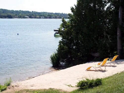 Chateau Champlain Cottage