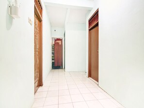 Interior - Spot ON 3979 Wisma Purimas Syariah (Depok)