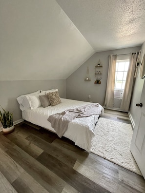 1 bedroom, free WiFi, bed sheets