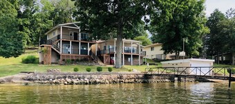 JOMO - Unit 2 TriTerrace *Relax Lakefront *Enjoy Fam