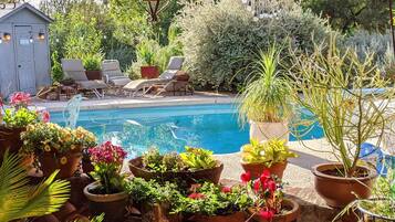 Piscine extérieure