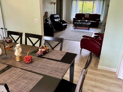 4 BEDROOM House across from River in Best Roseburg area!