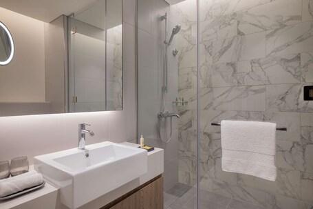 Doubletree By Hilton Abu Dhabi Yas Island Residences - Image 77