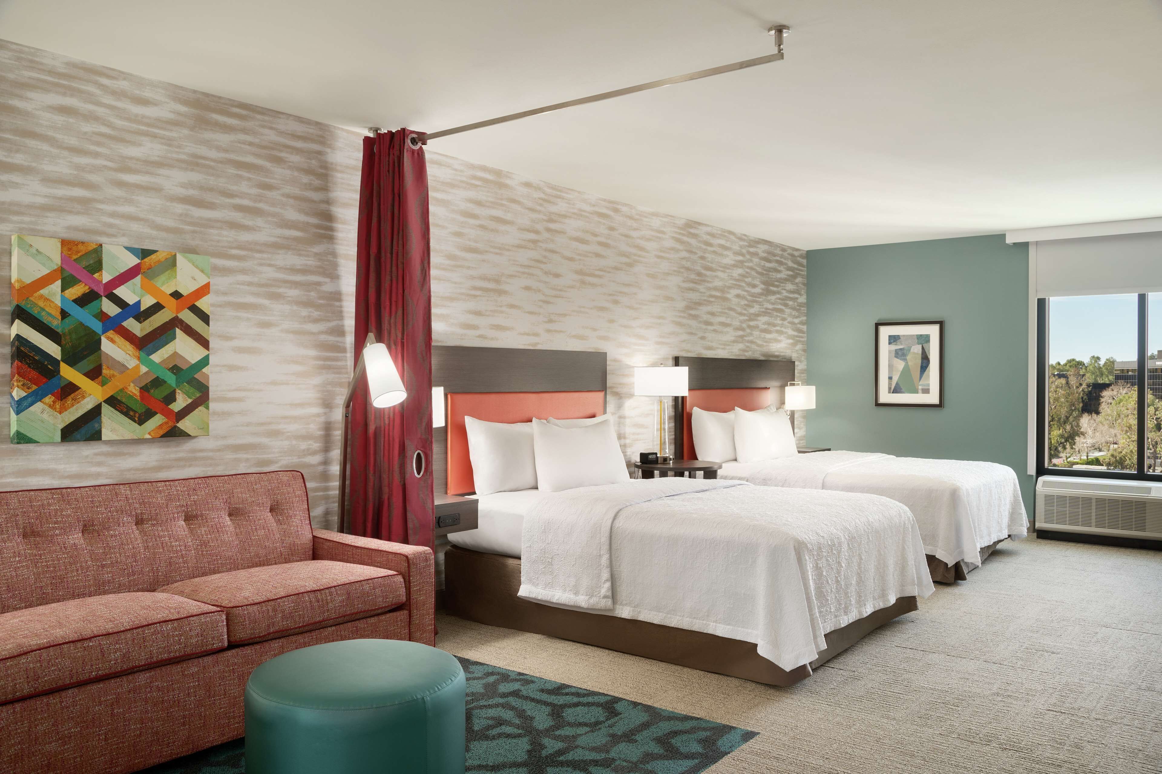 Photo - Home2 Suites By Hilton Woodland Hills Los Angeles