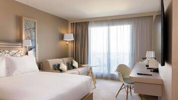 1 bedroom, in-room safe, desk, blackout curtains
