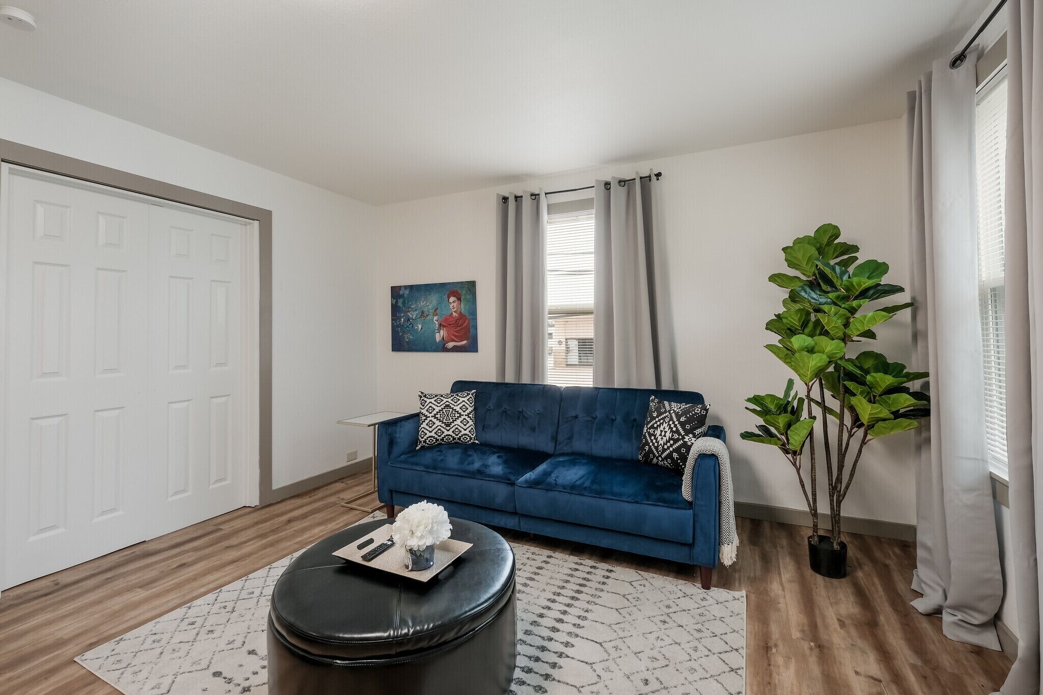 102MAB - 50% OFF Monthly rental : NEW Cozy 1BR Apt in SA