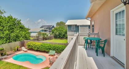 Beautiful Ocean View Pool Home ~ Very Spacious ~ Lots of Decks!