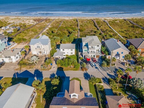 Atlantic View Pool Home ~ Sleeps 12 ~ Great Ocean Views and Lots of Decks!