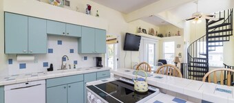Beautiful Ocean View Pool Home ~ Very Spacious ~ Lots of Decks!